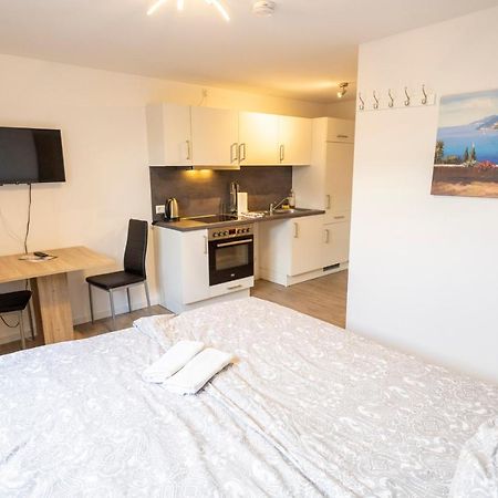 City Apartment Kueche,Bad, Parken Im Zentrum Ravensburgs A14 Exterior foto